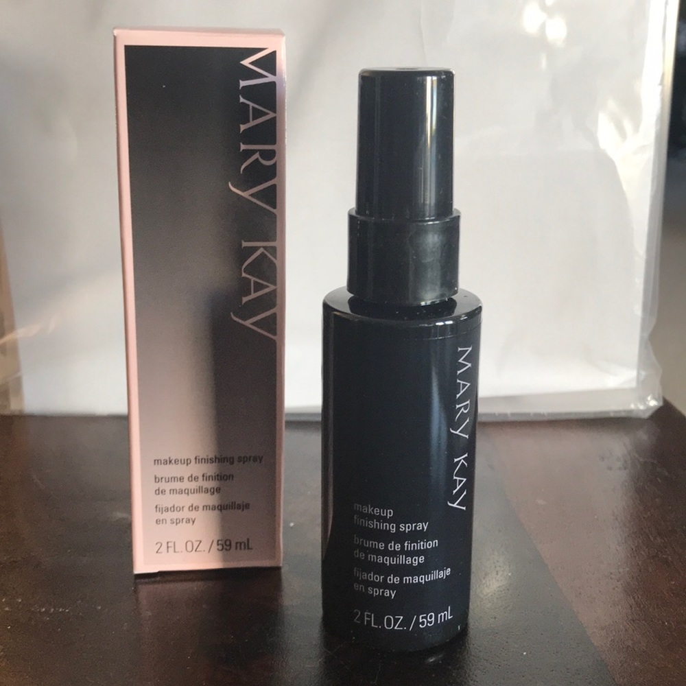 Mary Kay Make Up Finishing Spray
